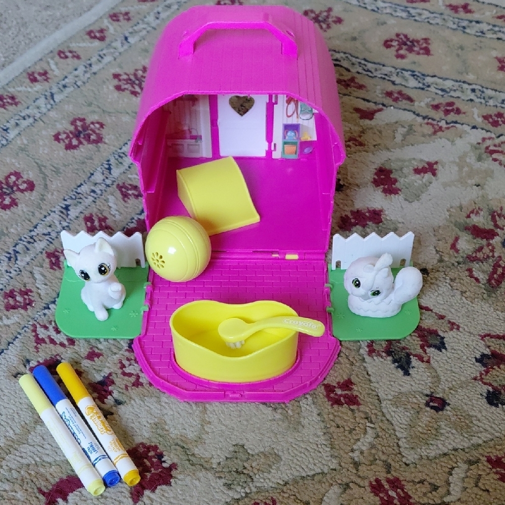 Crayola Pink and Yellow Scribble Scrubbies Playset with Accessories